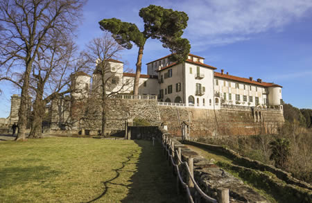 Castello di Masino