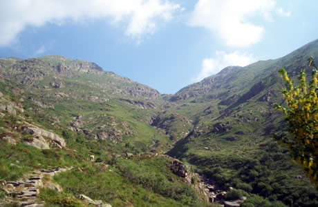 Monte Cucco - Oropa (Valle Oropa): valle della Trotta e boccehtta di Finestra