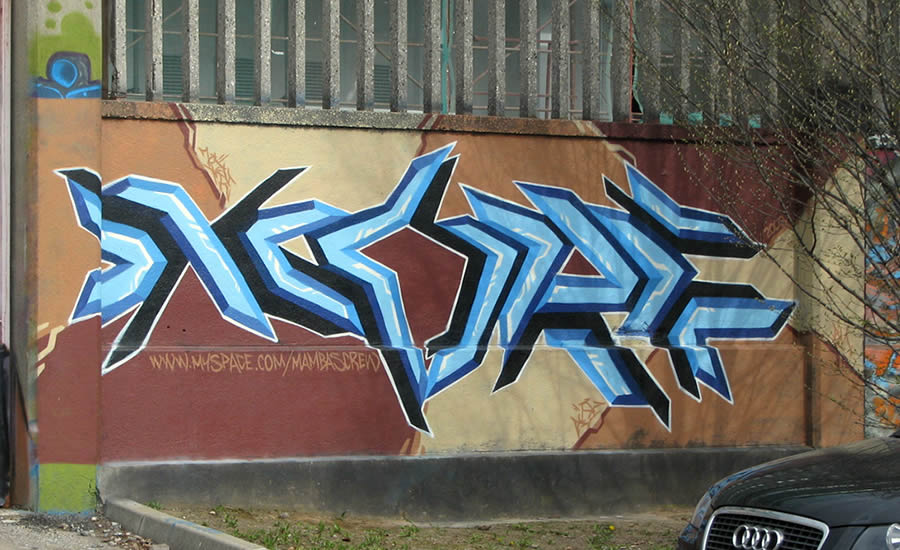 Biella, i graffiti dello stadio 7