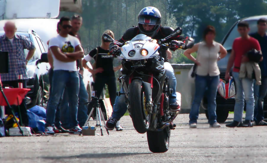 Motoraduno Ducati 2011 4