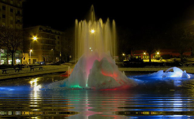 Stazione di Biella: fontana ghiacciata 2