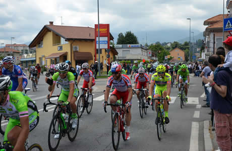 Il Giro d'Italia attraversa il Biellese 3