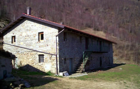 Monte Cucco - Oropa (Valle Oropa): cascina S. Martino