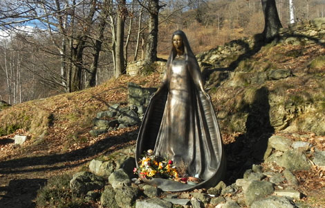 Salvine (Valle Elvo): La Madonna del Piumin