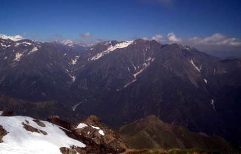 Monte Tovo (Valle Oropa): la valle del Cervo e la cima di Bo