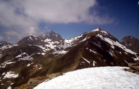 Monte Tovo (Valle Oropa): il Mont Mars, il Camino e la punta lej Long